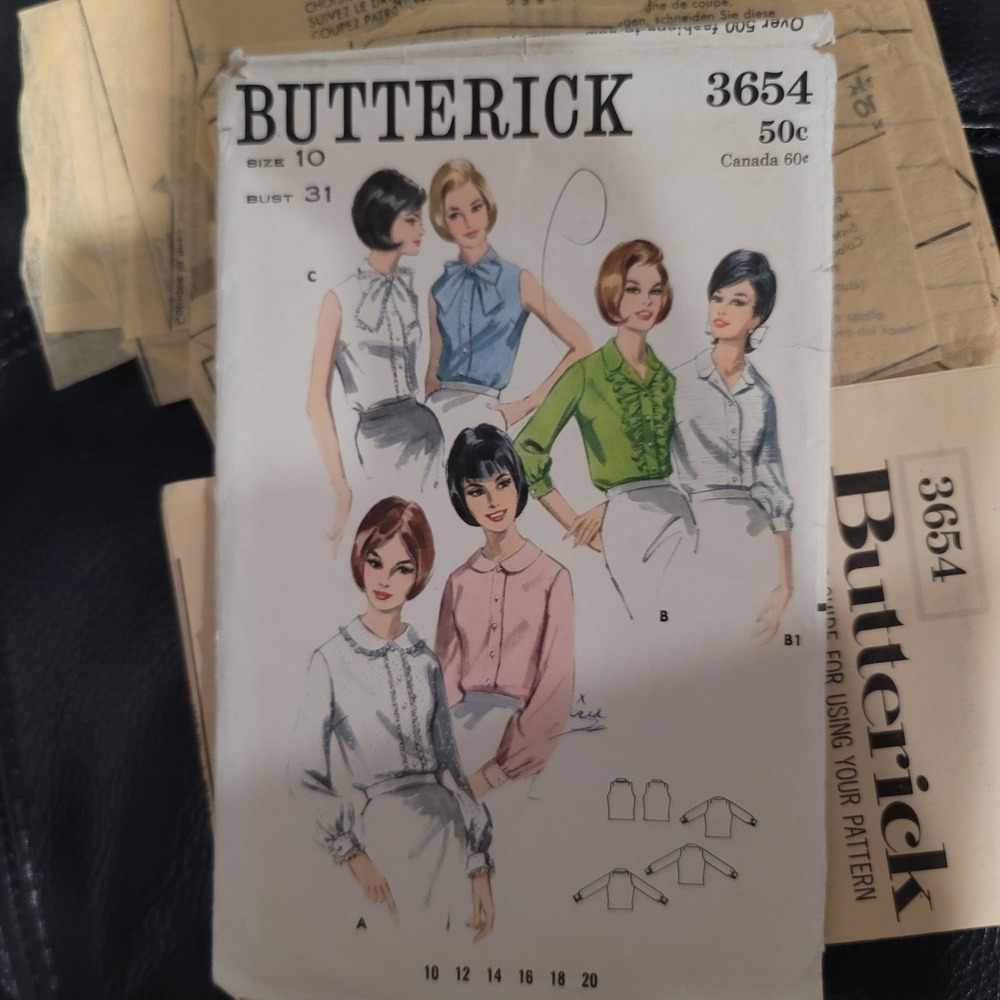 Vintage Butterick 3654 Sewing Pattern Misses Blouse 6 Styles Size 10 Bust 31